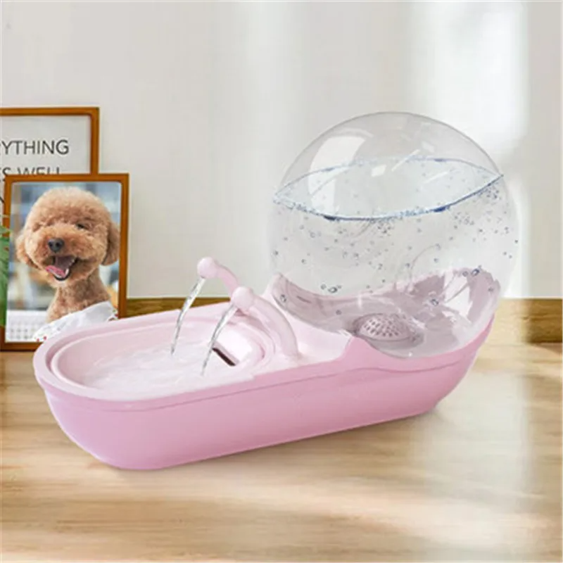 Bebedero de agua para mascotas