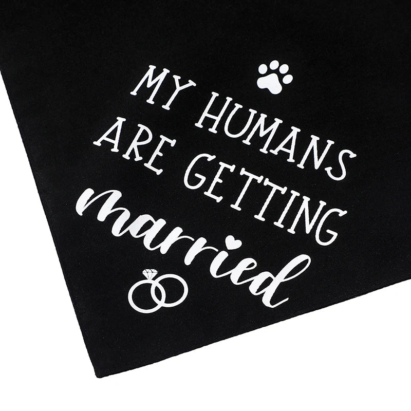 Pañuelo triangular para perros medianos y grandes, bufanda con patrón de letras, babero suave ajustable, accesorios para mascotas, moda de boda