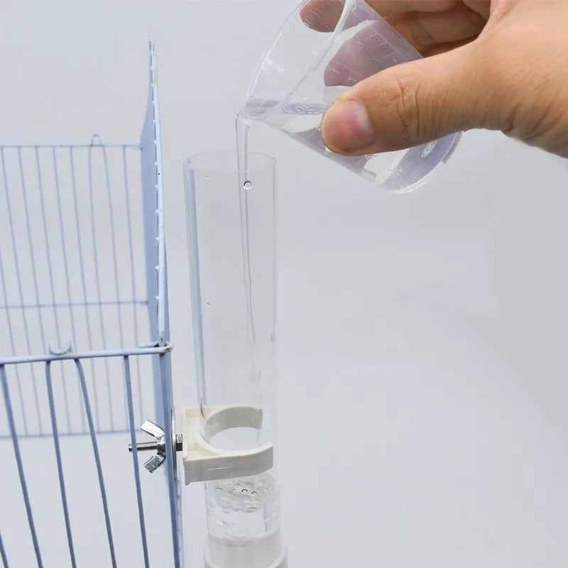 Alimentador / bebedero de agua para aves